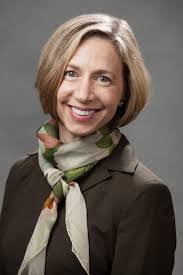 Leigh Strauss's Instagram, Twitter & Facebook