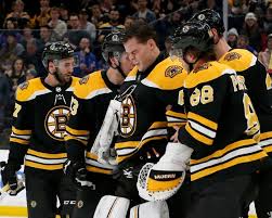 Rask was almost universally lauded on tuesday, stopping 36 of 38 shots against chicago. Bruins Goalie Rask Leaves Game With Concussion