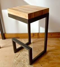 Tabourets De Bar 105 Designs Extraordinaires A Vous Couper Le Souffle Archzine Fr Archzinefr Bar Couper Desig Tabouret De Bar Meuble Table Haute Bois