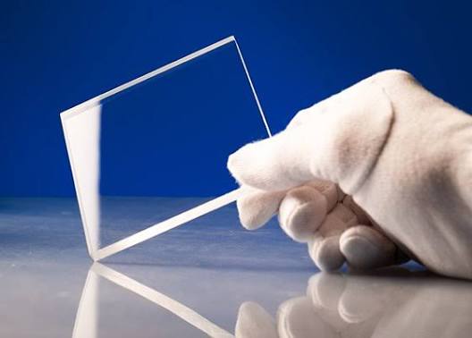 anti-reflective glass sample