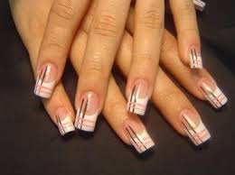 Las carillas de porcelana tradicional pueden requerir la preparación previa de los dientes a tratar. Decoracion Unas De Porcelana Decoracion De Unas