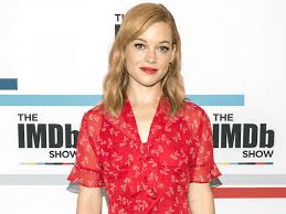 Share o seu professor não sabe de nada mas você sabe tudo vem fazer lição de amor vem, vem que eu te ajudo. All You Must Know About Jane Levy Including Why She Left Shameless Networth Height Salary