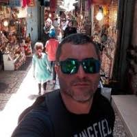 100+ profilů „Rocamora“