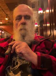 Smokin' a Bar and Books Tynska Torpedo Maduro 52x6 at Hudson Bar and Books  in NYC's West Village last night. Celebrating the end of another enjoyable  visit to the city!
