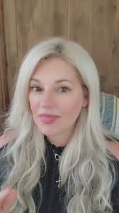 Elsa Kurt's Relationship Update