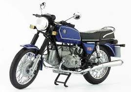 It features the very rare 6 gallon tank known as the guppy model. Bmw R75 6 1973 76 Motorcyclespecifications Com