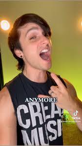 i don't wanna be all by myself ... so shoot me a text +1(866)389-6962