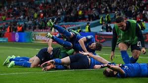 Roberto mancini, who took over after italy's failure to qualify for the 2018 world. Gfvbxlw9thmhxm