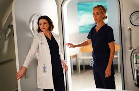 Meredith is following the same career path as her mother, ellis grey's, a highly successful and noted surgeon, all while dealing with her mother's advanced alzheimerâ€™s disease and coping with her less than perfect childhood. Grey S Anatomy Season 16 Episode 11 Live Stream Watch Online