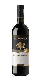 Con giordano compresi nella confezione 12 elegantissimi piatti bianchi bormioli rocco. Giordano Vini Pacchetto Offerta 10 Vini 4 Specialita 4 Vini In Piu A 1