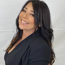 Today was an incredible day at United Wholesale Mortgage, as all 9,300+  team members came together for our annual company rally. Thank you Magic  Johnson and Isiah Thomas for talking about competing