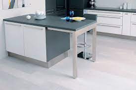 quand la table de cuisine devient meuble design la cuisine a une place de plus en plus im kitchen extension tables table extension apartment kitchen island