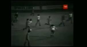 Unión española was the tournament's champion, winning its fourth title. Union Espanola Copa Libertadores 1975 On Make A Gif