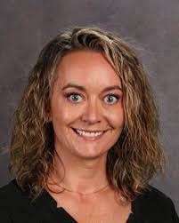 Delma Bowen's Instagram, Twitter & Facebook