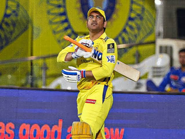 MS Dhoni likely to play for CSK in IPL 2026: Chennai Super Kings to retain  Jadeja-Dube; franchise to continue with their current supporting staff -  Report