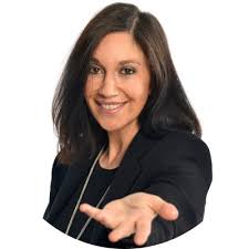 Female Mentors: Lisa Merry Leading the Next Gen to the C-Suite