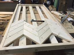 Chevron Table In 2020 Chevron Table Chevron Wood Table Diy Wooden Projects