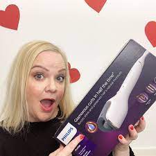 Valentine Giveaway Date Night Locken Tutorial Mit Philips Heypretty Ch In 2020 Locken Machen Philips Auto Curler Werbegeschenke