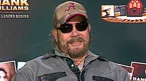 PR blog] What if Hank Jr. apologized?