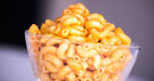 Top the macaroni evenly with the rest of the cheddar cheese and colby jack cheese. Mac And Cheese American Style Rezept Geschichte Fakten