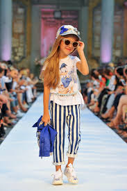 Shop sexy club dresses, jeans, shoes, bodysuits, skirts and more. Monnalisa Spring Summer 2018 Fashion Show Runway Monnalisa Ss2018 Runway Catwalk Giardinocorsini Little Girl Fashion Young Fashion Kids Fashion