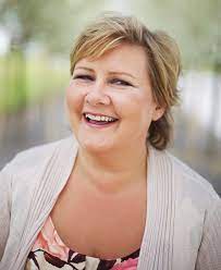 Apr 26, 2021 · statsminister erna solberg (h) fylte nylig 60 og er folkeregistrert i bergen kommune. Erna Solberg Wikipedia