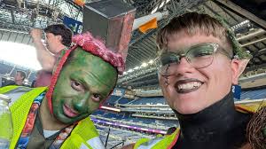 Respecting Performers' Photo Rights for Publicity