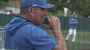 Saint Louis Universitys baseball coach Darin Hendrickson wins 1,000th  career game