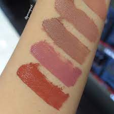 Like my job requires me to be constantly talking for hours on end with little breaks. Kat Von D Everlasting Liquid Lipstick Swatches Survivorpeach
