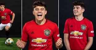 ستلعب مباراة مانشستر يونايتد ضد بيرنلي المؤجلة يوم الثلاثاء 12 يناير 2021 ! Ø¯Ø§Ù†ÙŠØ§Ù„ Ø¬ÙŠÙ…Ø³ ÙŠØ¸Ù‡Ø± Ø¨Ù‚Ù…ÙŠØµ Ù…Ø§Ù†Ø´Ø³ØªØ± ÙŠÙˆÙ†Ø§ÙŠØªØ¯ Ù„Ø£ÙˆÙ„ Ù…Ø±Ø© ØµÙˆØ± Ø§Ù„ÙŠÙˆÙ… Ø§Ù„Ø³Ø§Ø¨Ø¹