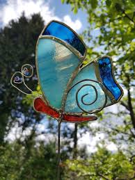 Susser Schmetterling Aus Glas In 2020 Tiffany Glas Glas Glaskunst