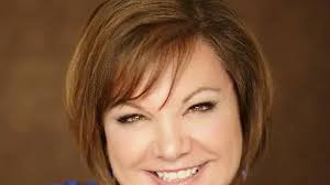 Author Interview: Donna Cooner, Author of the YA Novel SKINNY