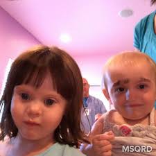 Wolpis Carter: I got a "face" sent from my listeners so I took a family  portrait Translation: @idkbria