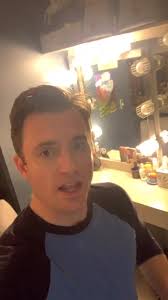 Most people at the lyric theater have no idea what #tiktok is....Thanks  @imkevinhart #harrypotter #harrypotterandthecursedchild #broadway  #jamessnyder