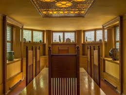Frank Lloyd Wright S Dining Room Serves Up His Signature Style Wsj