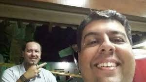 Selfie no quintal de casa onde avião caiu repercute na web: 'Sem maldade  nenhuma'