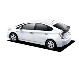 Find out why the 2015 toyota prius c is rated 6.8 by the car connection experts. Toyota Prius S 1 8 Specifications And Features Pakwheels