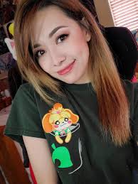 Come join us right now for some Luigi's Mansion! Twitch.tv/doseofnerdacumen