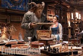 Résultat de recherche d'images pour "la belle et la bete 2017"