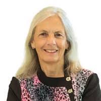 Danielle Fitzsimmons's Instagram, Twitter & Facebook