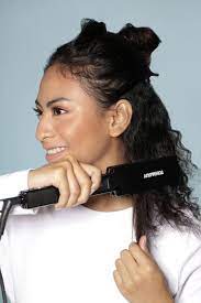 So one should keep their hair well hydrated. 5 Natural Hair Straightener Tricks For Filipinas With Kulot Hair