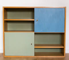 So geht's schritt für schritt ein alter schrank muss nicht sofort auf den sperrmüll. Upcycling Alten Schrank Mit Kreidefarbe Lackieren