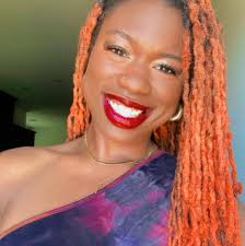 Who are recommended photographers in downtown Nashville?