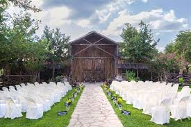 Beach ceremonies can accommodate most any size guest list and are the most popular choice for. Wedding Venues In San Antonio Tx 99 Venues Pricing