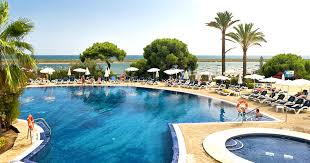 It's a haven of peace next to one of the most stunning beaches in cartaya, the spectacular unspoilt sands of la flecha, where you can enjoy a romantic. Ofertas 2021 En Garden Playa Natural Hotel Spa Dvacaciones Com No Pagues Mas Por Lo Mismo