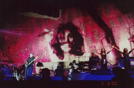 Roger Waters In The Flesh Tour 2000 – June 3 Mars Music Amphi W. Beach, FL.  – Pink Floyd – A Fleeting Glimpse
