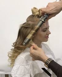 15 unglaubliche haarverwandlungen schone hochsteckfrisuren und flechtfrisuren der russische haa frisur hochgesteckt hochsteckfrisur schone hochsteckfrisuren