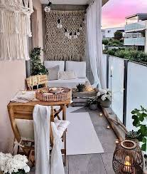 Domingao Acabando E Esse Cantinho Perfeito Pra Curtir O Final Do Dia Estamos Aqui Babando Em Small Balcony Decor Balcony Decor Apartment Balcony Decorating