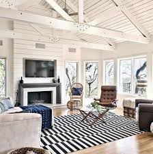 I like the artistic element touch of the elaborate sliding doors. Pin On Vaulted Ceiling Living Room