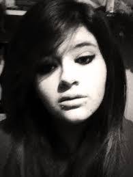 Daisy Barraza's Instagram, Twitter & Facebook